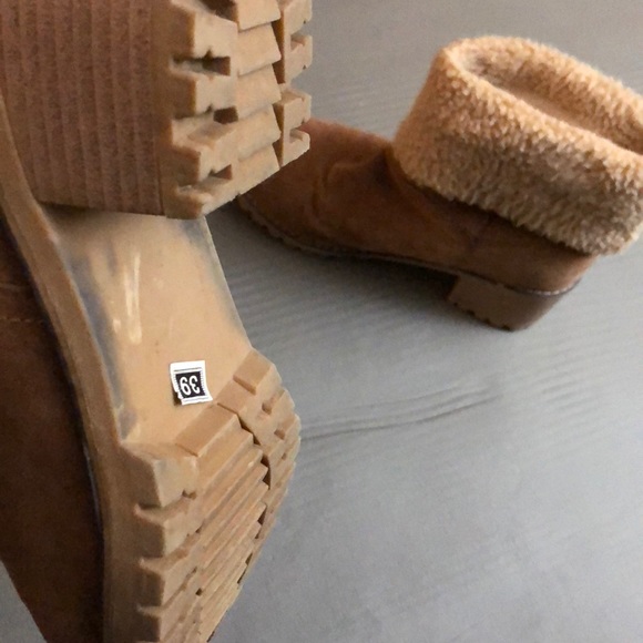 Booties - Picture 3 of 3